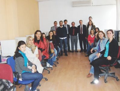 AHMET KARAKAYA - Meslek Öğrenirken Harçlık Alıyorlar