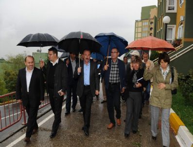 Sağanak Yağmur Altında İnceleme