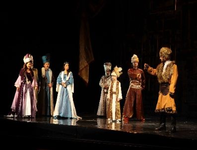 HASAN ÖZTÜRK - Şehir Tiyatroları Perdelerini Kösem Sultan’la Açıyor