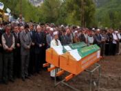 Selde hayatını kaybeden anne ve kızı defnedildi