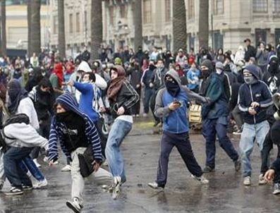 Şili'de yerliler polisle çatıştı