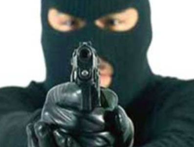 Sultangazi`de silahlı soygun