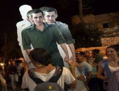 MAHMUD ABBAS - 'Tutuklu takası ile Hamas güçlendi, El Fetih zayıfladı'