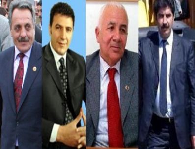 KARABEY EROĞLU - 4 Belediye Başkanı Ak Parti'ye geçti