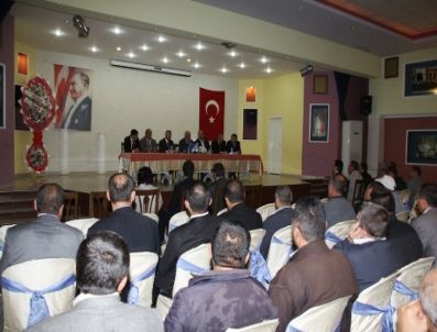 Başkan Özden, Diğer Kurumlara Geçen Personelle Vedalaştı