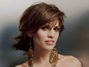 Hilary Swank Çeçenistan'a gittiği için pişman