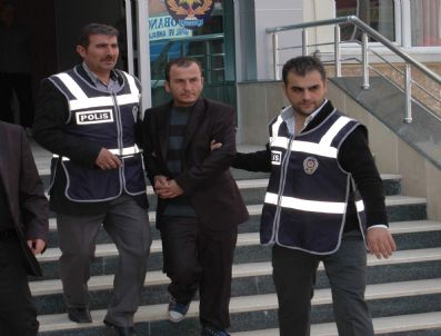 Kayınbabasını öldürdü, 'esımı sevıyorum' diye konuştu