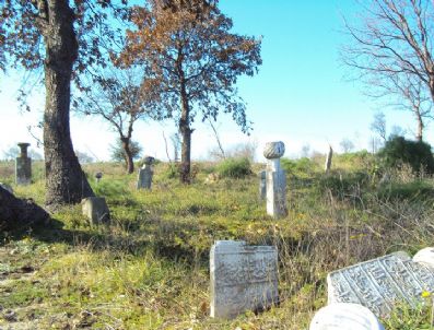 KUMKALE - Kumkale’deki Tarihi Türk Mezarlığı Yeniden Düzenleniyor