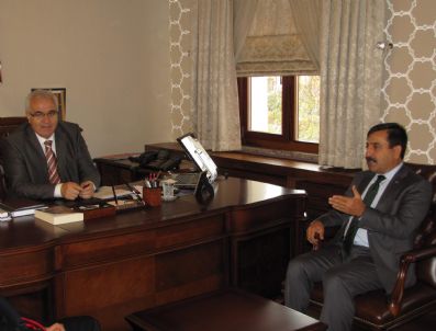 SAĞLıK SEN GENEL BAŞKANı - Türk Sağlık Sen Genel Başkanı Kahveci`den Çorum Valiliği`ne Ziyaret