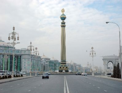 BERDIMUHAMEDOV - Türkmenistan’da Nüfusun Yüzde 75’i Özel Sektörde Çalışıyor