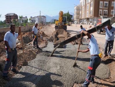 Büyükşehir 35`inci Cadde`yi Açıyor