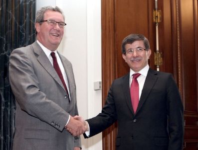 DIMITRIS HRISTOFYAS - Downer: Kıbrıslı Liderler Müzakere Konularında İlerleme Kaydediyor