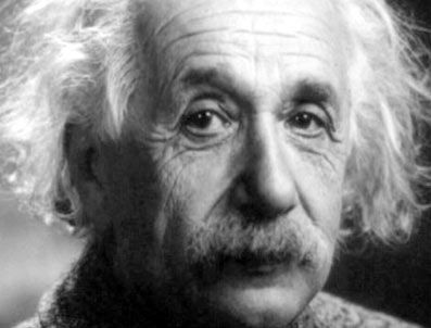 ADOLF HİTLER - Einstein'in mektubuna 14 bin dolar!