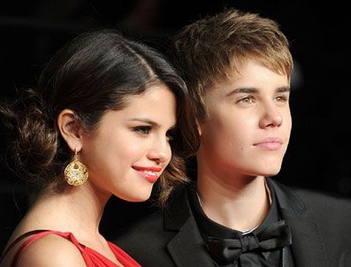 SELENA GOMEZ - Justin Bieber-Selena Gomez ilişkisi bitiyor mu?