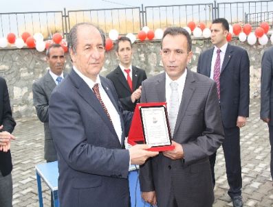 FATIH ÖZDEMIR - Digor’da 1 Okul ve 2 Kur`an Kursu Aynı Gün Hizmete Açıldı