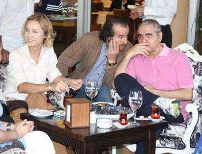 CAVIT ÇAĞLAR - İbrahim Tatlıses taburcu oldu evine taşındı