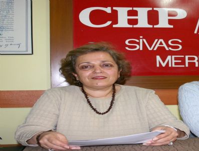 Kazada Yaralanan Chp Kadın Kolları Başkanı Hayatını Kaybetti