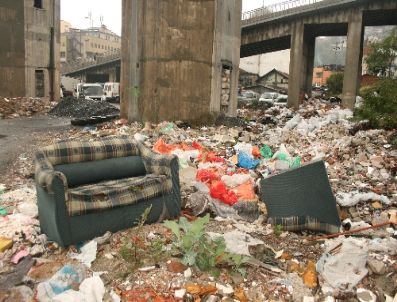 AHMET KURT - Koruma Altındaki Alanda Çöp Ayıbı Devam Ediyor