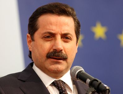 Çalışma saatlerinde değişiklik gündemimizde yok