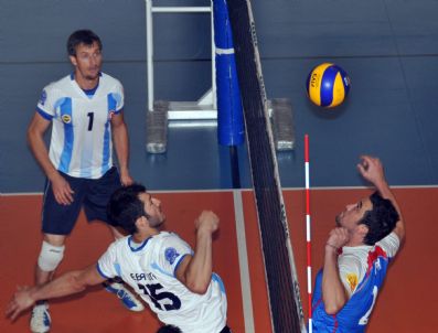 SARı LACIVERTLILER - Türkiye Aroma Erkekler Voleybol 1. Ligi