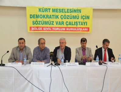 SARMAŞıK - `Kürt meselesinin demokratik çözümü için sözümüz var çalıştayı` başladı