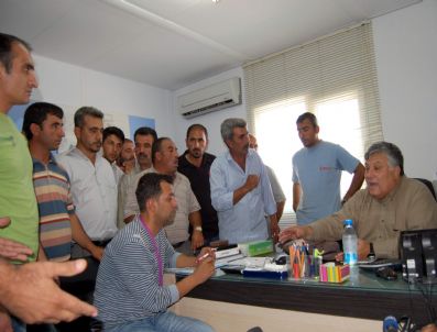 AKENERJI - Parasını Alamayan İşçiler Şantiyeyi Bastı