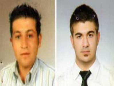 4 Türk genci kaza kurbanı