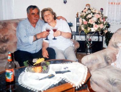 40 Yıllık Aşıkların Evinde Yas Var