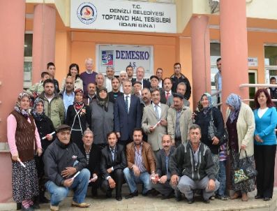 Denizli`de Bir Mahallenin 15 Yıllık Tapu Problemi Çözüldü