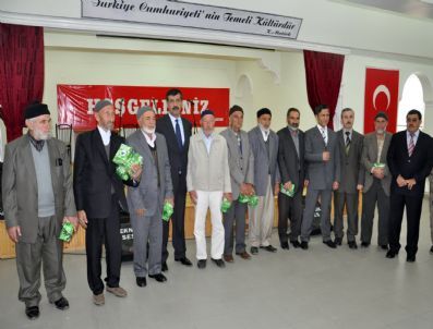 Kelkit’de Hacı Adayları İçin Uğurlama Töreni Düzenlendi