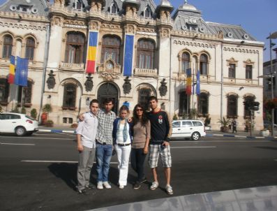 Manisalı Öğrenciler Romanya`dan Döndü