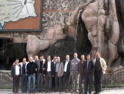 CENGIZ BULUT - Oflu İşadamları Düzenledikleri Geziyle Erzurum’u Yakından Tanıdı