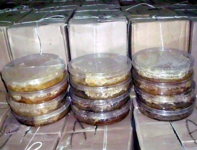 Van`da Kaçak Bal Operasyonu