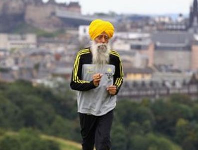 GUINNESS REKORLAR KITABı - 100 yaşında maraton koştu