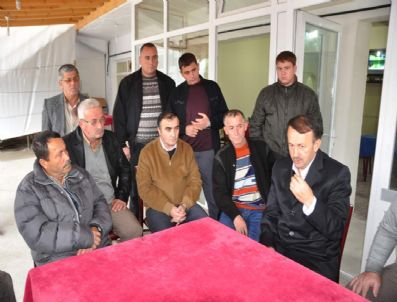 ŞÜKRÜ KARABALıK - Eşmeliler Gördükleri Hizmetten Çok Memnun