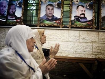 İSMAİL HANİYE - Filistinli esirler Gazze'ye geldi