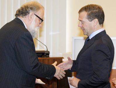 BORIS GRIZLOV - Medvedev Resmen Milletvekili Adayı Oldu