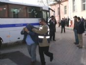 Tapuya rüşvet baskını: 45 gözaltı