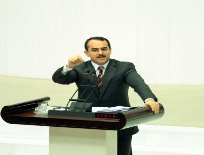 EMİNE ÜLKER TARHAN - Tbmm Genel Kurulu`nda 