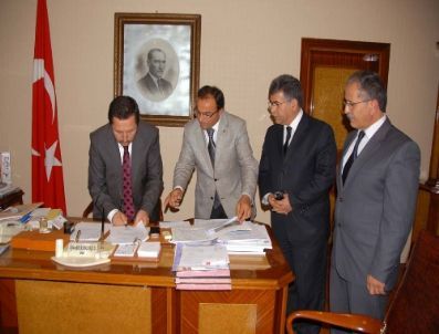 Togem, Taşoluk Beldesi`ne Anaokulu Yaptırıyor