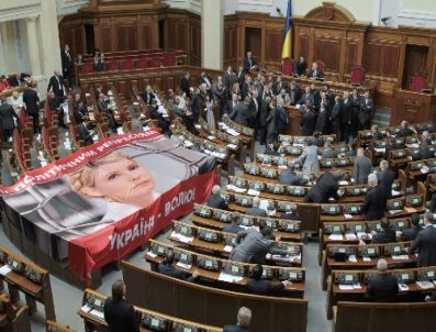 JOSE MANUEL BARROSO - Turuncu Lider Timoşenko’nun Dev Posteri Rada’yı İşgal Etti