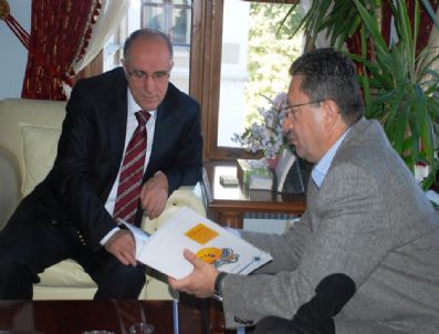 VEYSEL TIRYAKI - Altındağ Belediye Başkanı`ndan Vali Özçimen`e Ziyaret