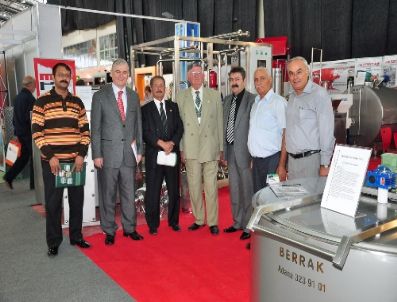 SÜLEYMAN OĞUZ - Esnaflar Tarım Fuarını Renklendirdi