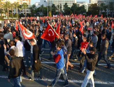 TÜRKIYE GENÇLIK BIRLIĞI - İzmir`de Terör Lanetlendi