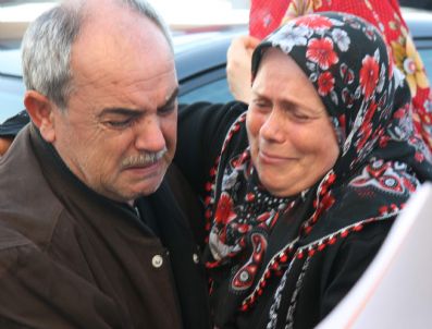 YALAKDERE - Şehit Haberi Baba Evine Ulaştı