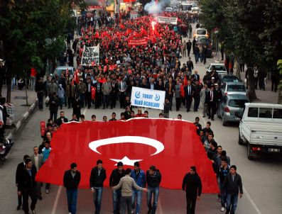 VATAN HAINI - Tokat`ta Teröre Tepki Yürüyüşü