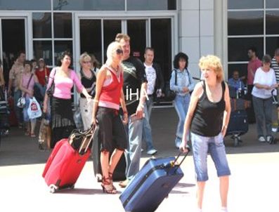 Antalya'ya turist sayısında 10 milyona yaklaştı