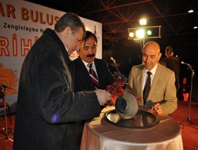 KAVURGA - Yozgatlılardan Testide Kebap Ziyafeti