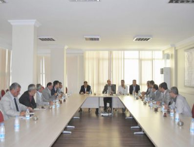 MUSTAFA YAVUZ - Ak Parti İl Genel Meclisi Üyeleri Toplandı