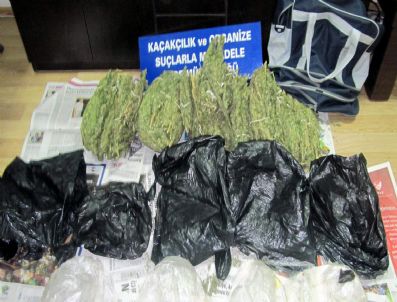 Antalya`da 5 Kilo 120 Gram Esrar Maddesi Ele Geçirildi